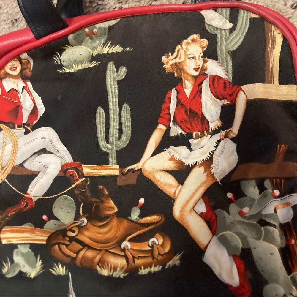 Vintage 90s cowgirl pinup print fabric faux leather top handle handbag purse - Picture 3 of 8